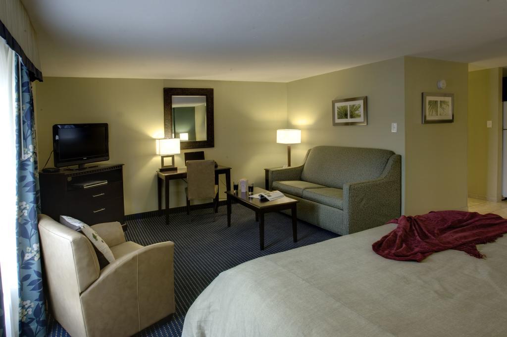 Inn at Deep Creek Oakland Rom bilde