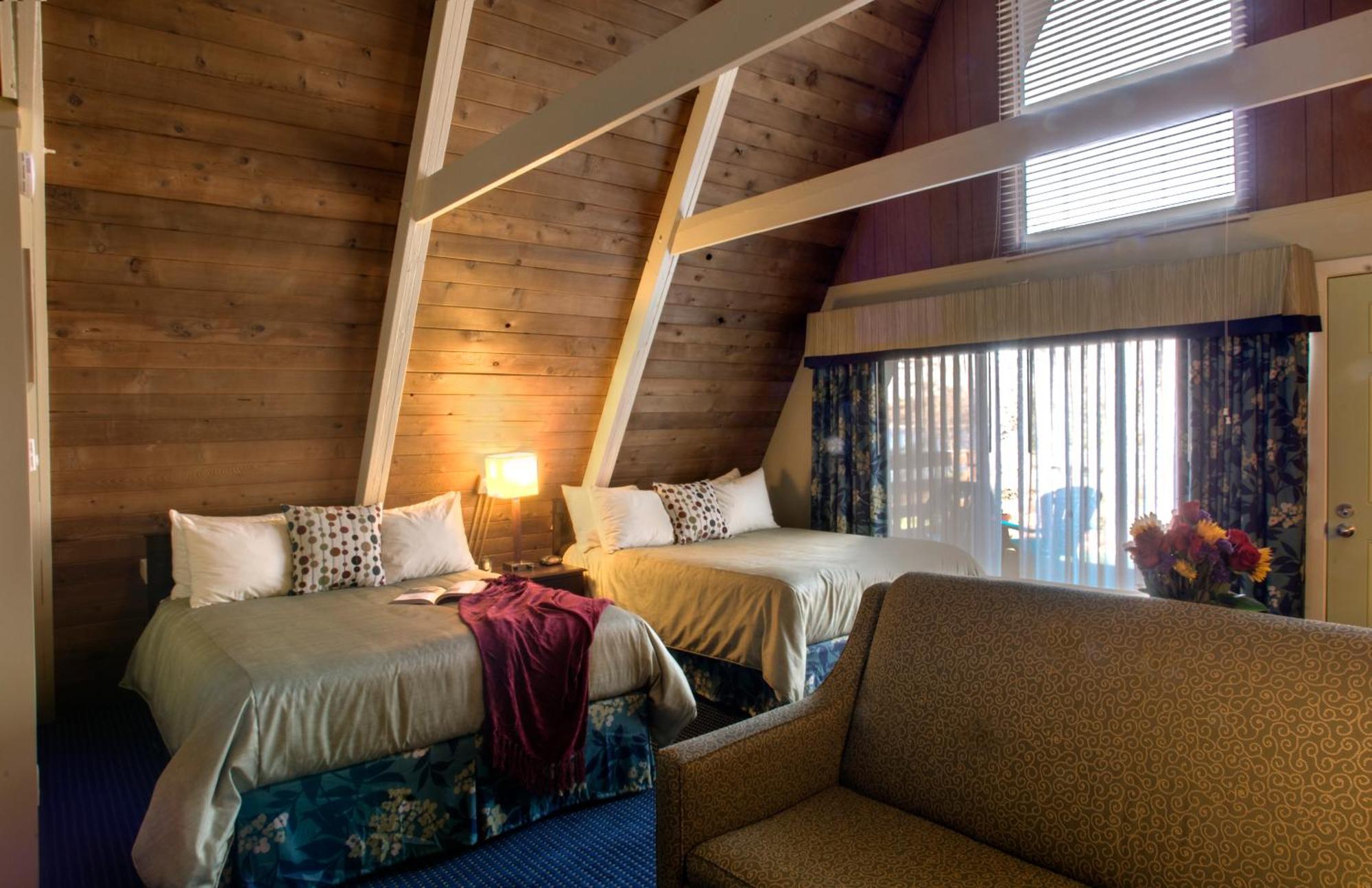 Inn at Deep Creek Oakland Eksteriør bilde